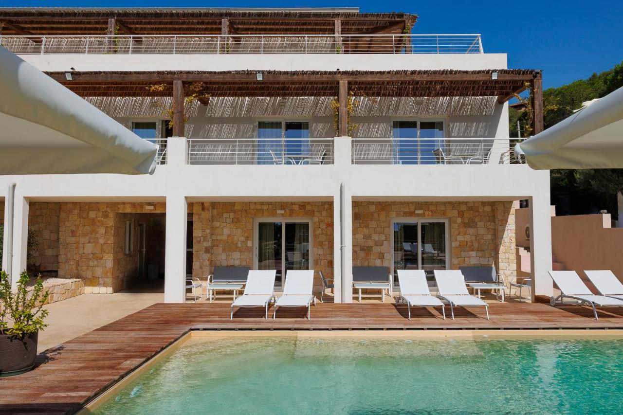 Mercury Beach Hotel SantʼAntìoco Exterior foto